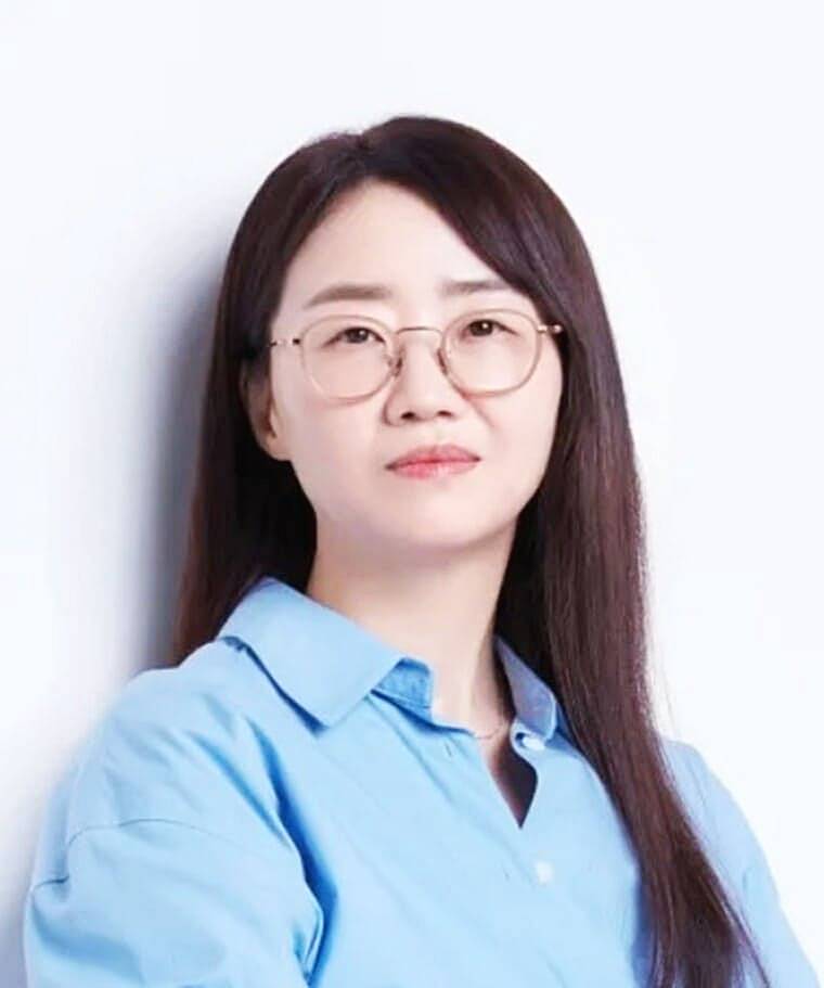 김은희-작가