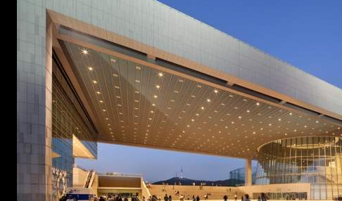 국립중앙박물관