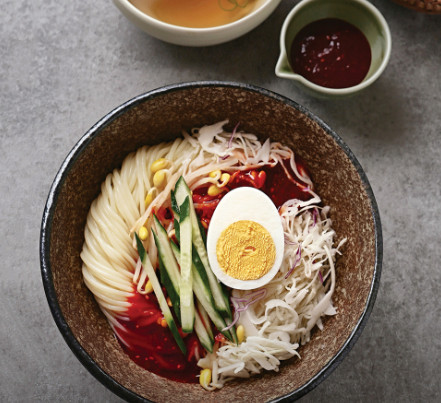 식스센스 시티투어 전주 초록색 크리미 콩국수 맛집