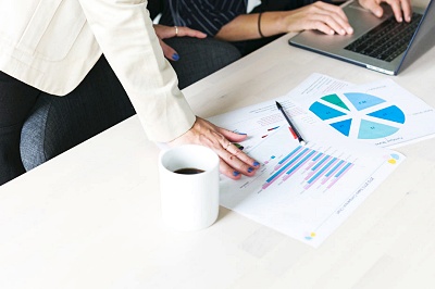 신청-하는-모습