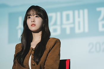 등장인물-김무비역-박보영2