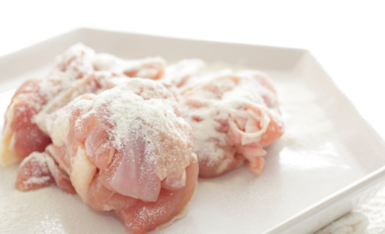 고기를 구울 때 묻히는 것은 녹말과 밀가루 어느 쪽?