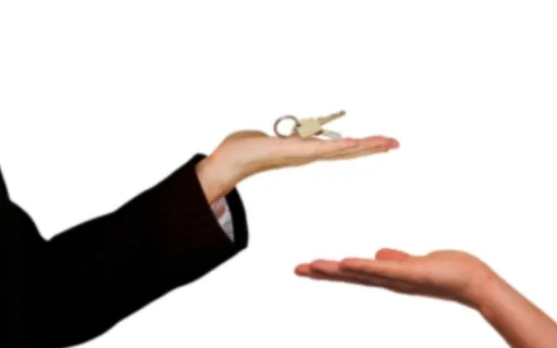 부동산입찰전문가 하는 일 응시자격 연봉 정리