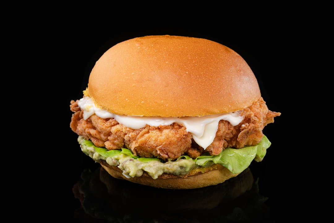 맥도날드 치킨: 메뉴 리뷰와 2025년 최신 소식 정리 관련 이미지 2