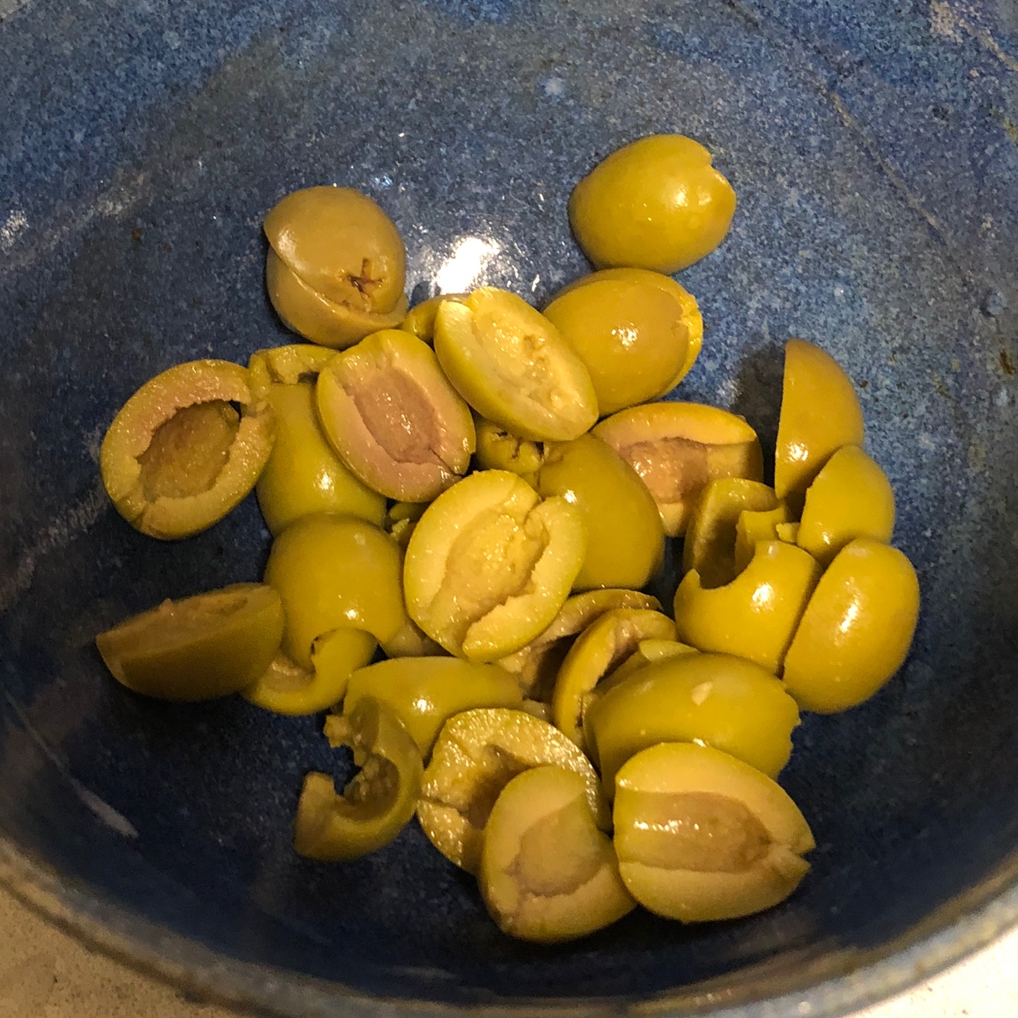 반으로-자른-올리브