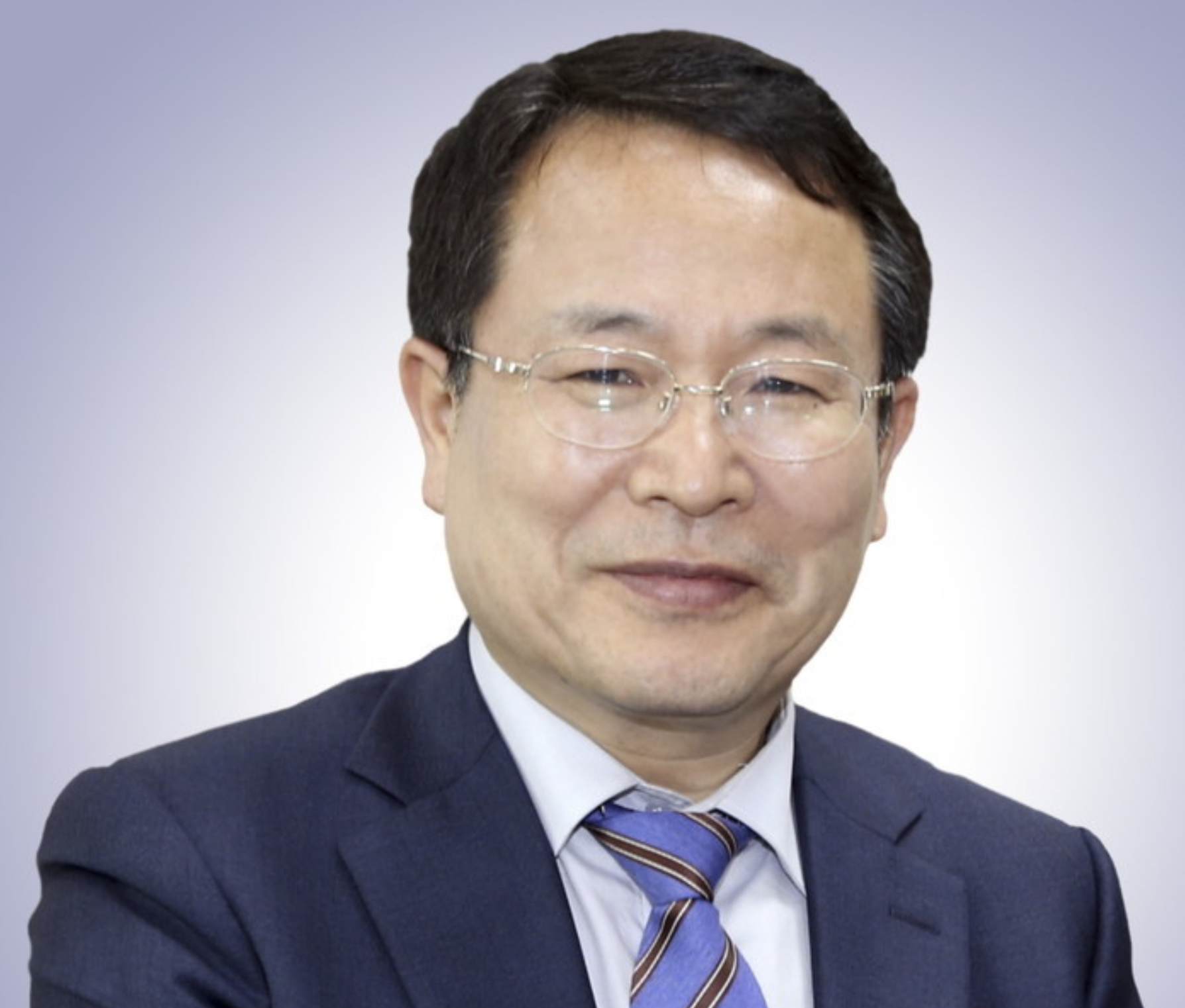 정헌율 프로필