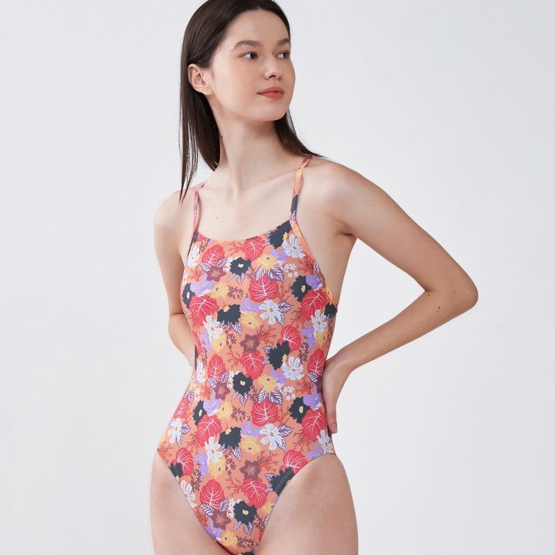 ๋ก์คํธ์ธ์์ธ ํค์ด๋ฐ์ด ์ํผ์ค ์์๋ณต