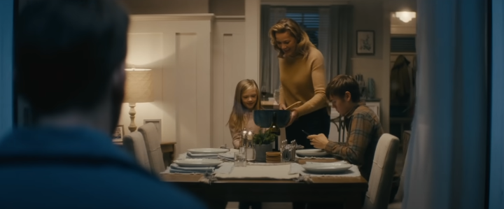 행복한가정을바라보는허치