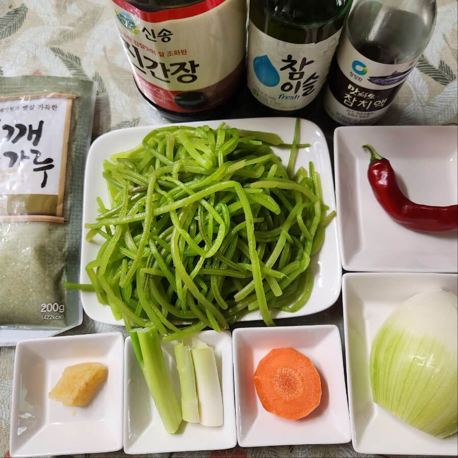 고구마줄기볶음 레시피 들깨 고구마 줄거리 볶음 만들기 효능 칼로리