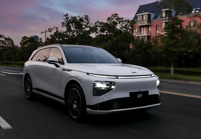 샤오펑 G9 전기차 사진