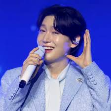 김용빈 가수 프로필 나이 데뷔 학력 가족관계