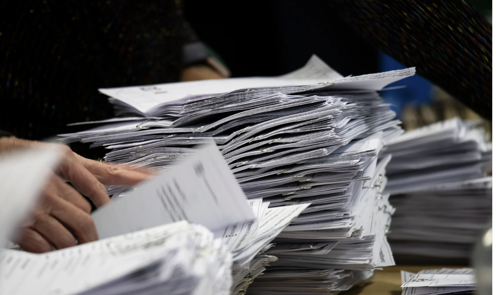 출구조사 결과 분석과 주요 특징