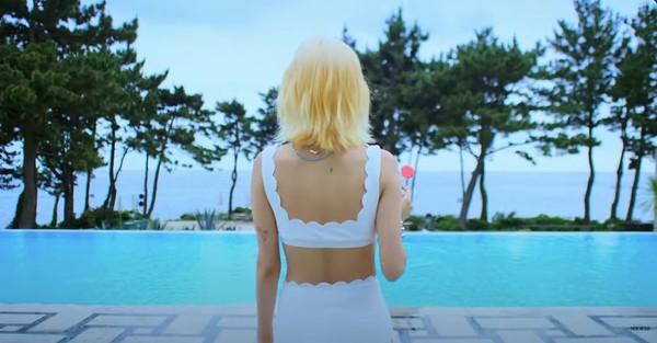 볼빨간사춘기 뮤직비디오 속 팜밸리리조트