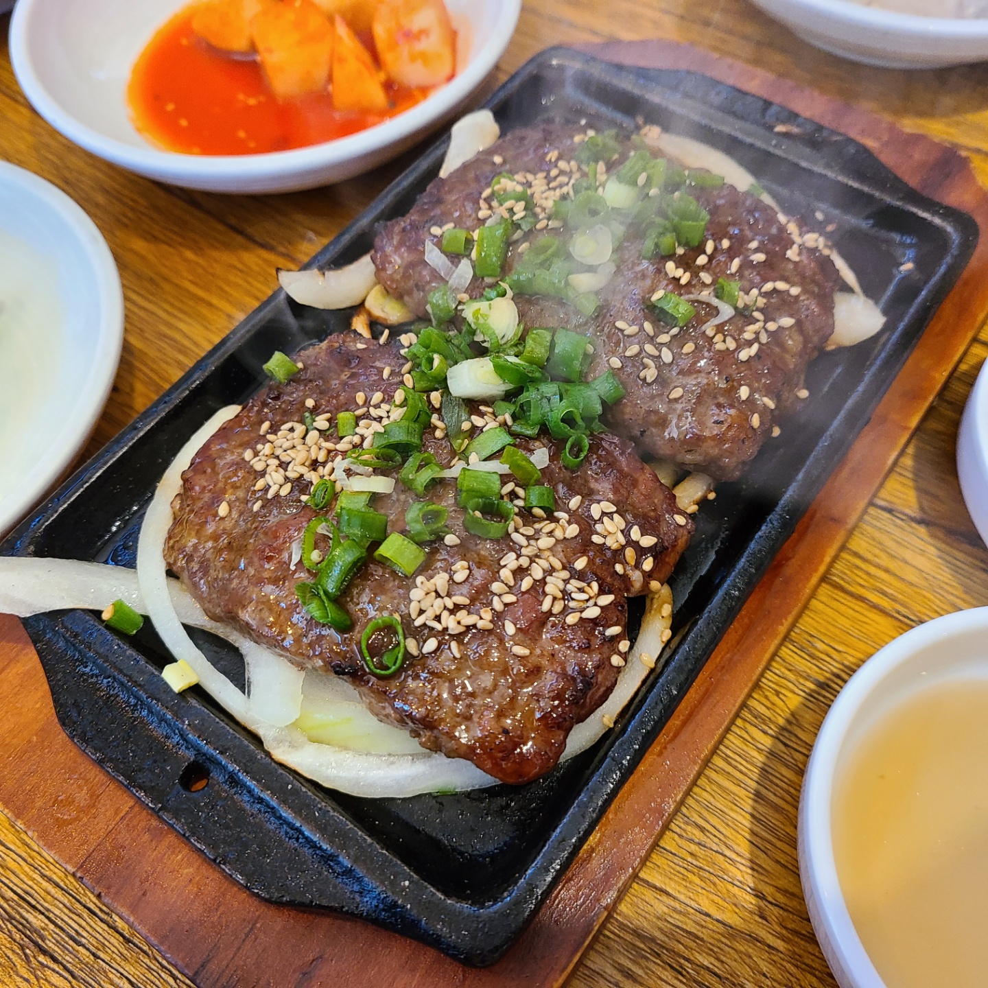 전주-한옥마을맛집-종로회관-떡갈비