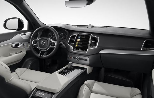 볼보 XC90 상세정보