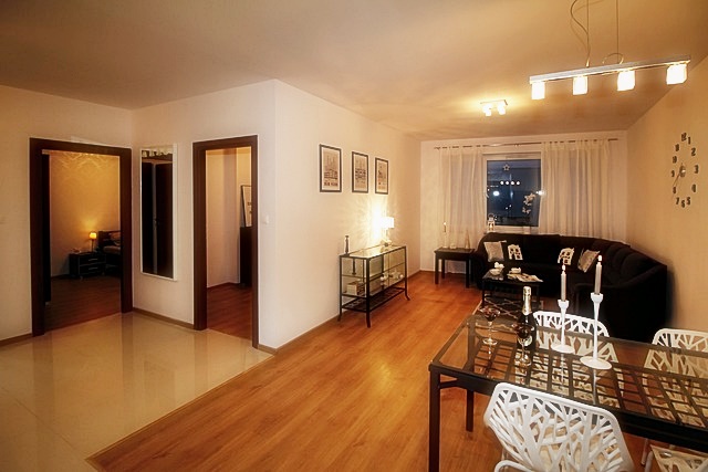 2024년 청년 부동산 중개보수 및 이사비 지원사업