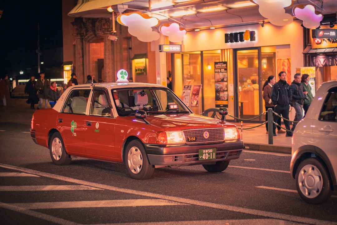 Taxi.