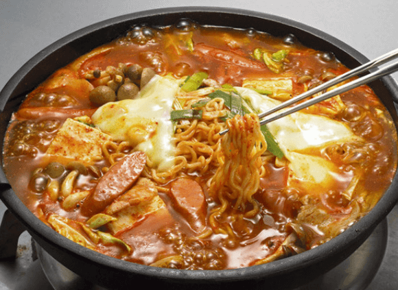 부대찌개 황금레시피 맛있게 끓이는 법 알아보기