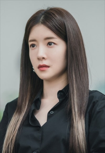 너의 밤이 되어줄게 정인선 모습