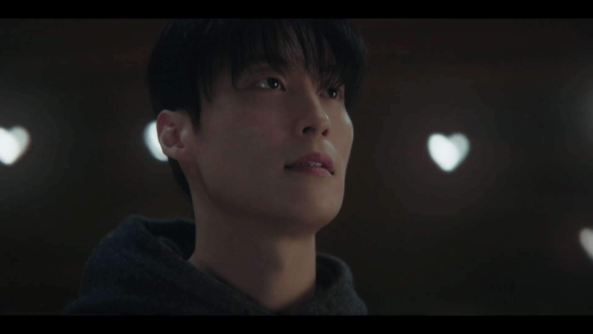 멋진 신세계 등장인물 바이오제이 대표 차세계 역을 맡아 까칠하면서도 다정한 츤데레 매력을 발산하는 연기파 배우 허남준