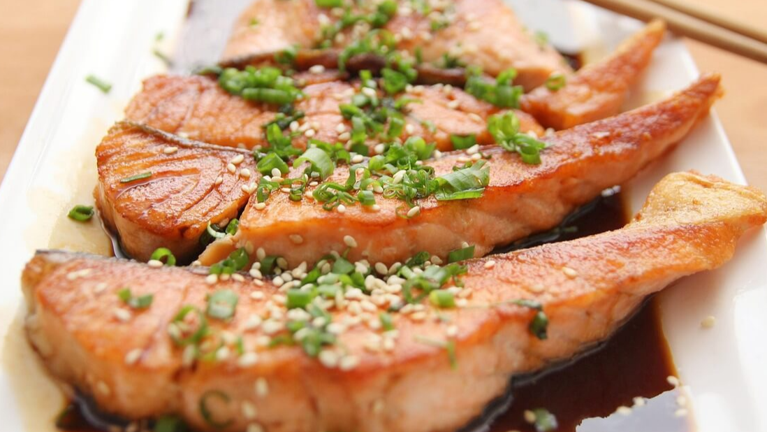 영양제보다 더 나은 선택, 눈 건강에 좋은 연어