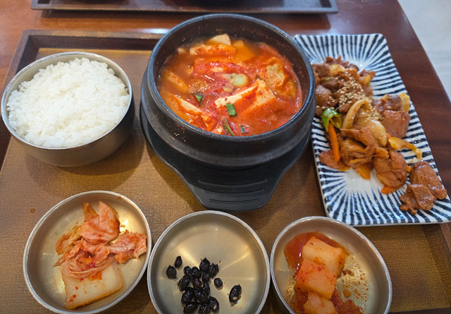 기흥휴게소 맛집 인기메뉴 편의시설 화장실 추천