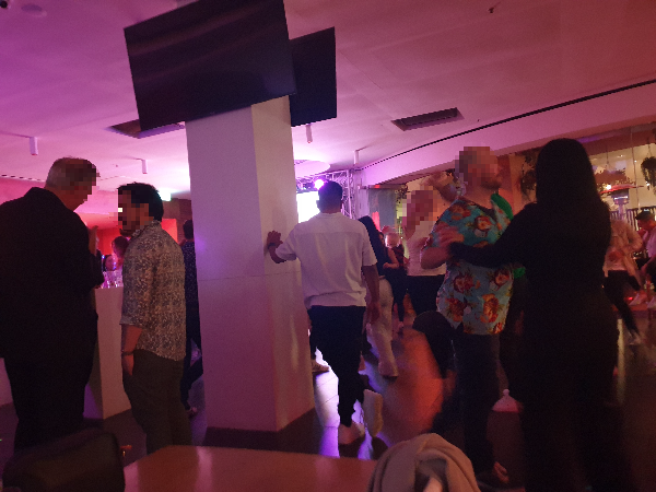 시드니 4박 5일 완벽 여행 일정_Pontoon Bar