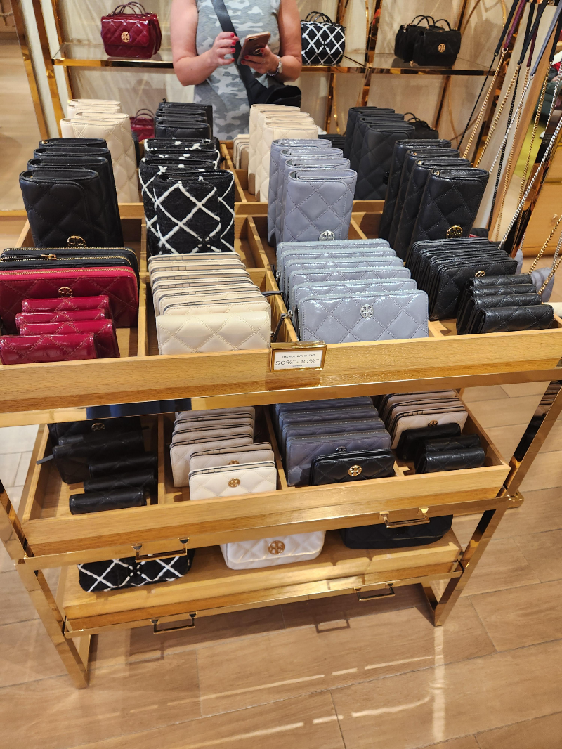 하와이 와이켈레 프리미엄 아울렛 토리버치 지갑