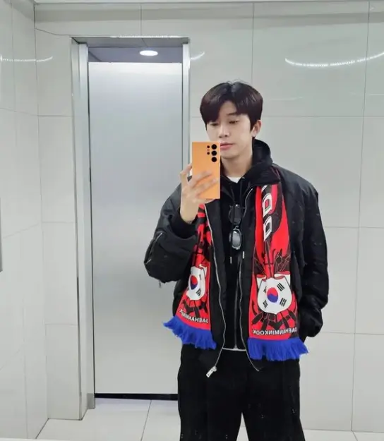 임영웅 노래모음 갤러리 유튜브ㅣ나이 키 혈액형 MBTI