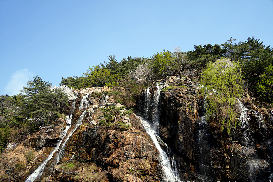 홍제천 인공폭포