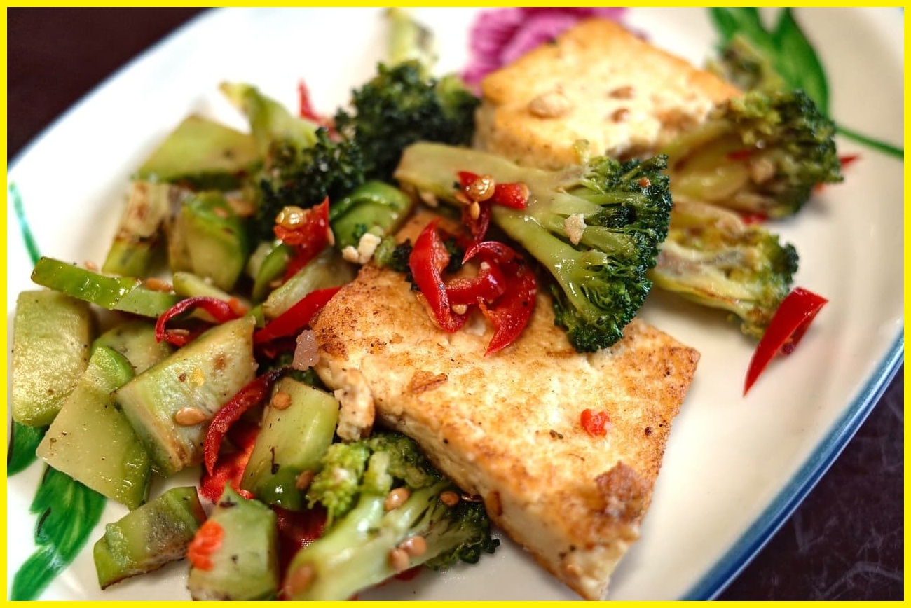 갱년기 증상 완화에 좋은 음식 7가지 – 매일 실천 가능한 식단 팁까지 정리