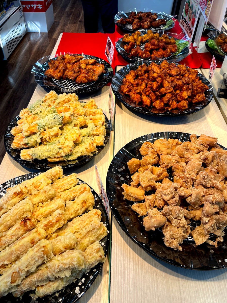 히라이 오츠 내부 반찬