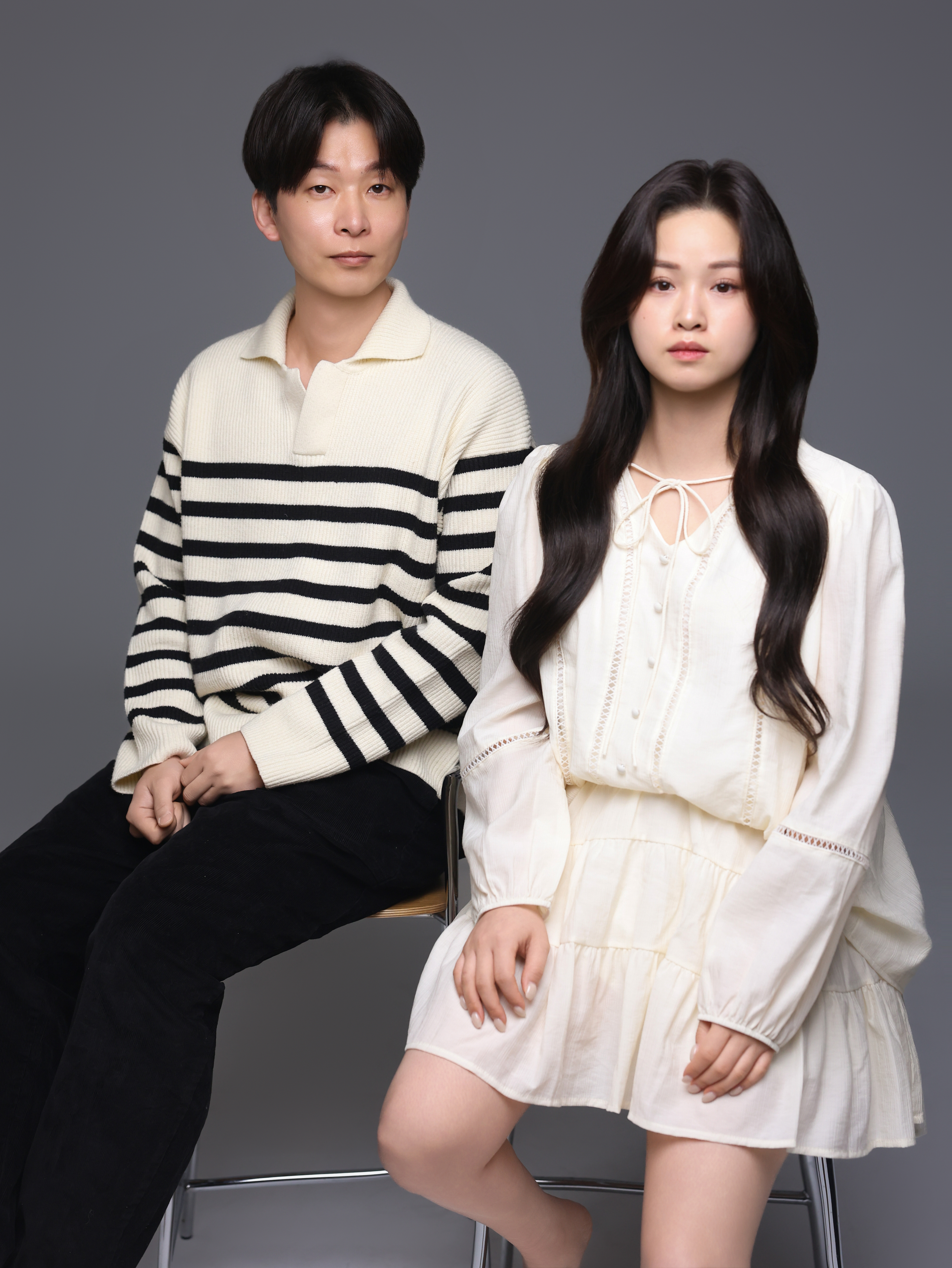 천안 커플사진 순백스튜디오 — 캐주얼 톤 커플 프로필 촬영 1