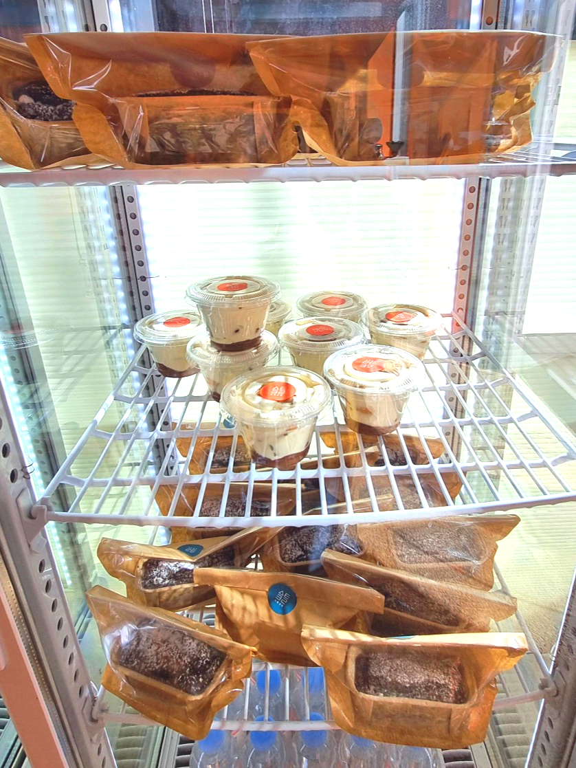 강원도 원주 가볼만한 곳, 블루리본 스톤크릭 카페: 수묵화 속 절벽, 로스팅 커피, 할인 정보