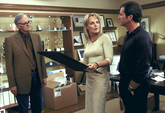 달시의 아이디어를 훔쳐가는 닉의 모습