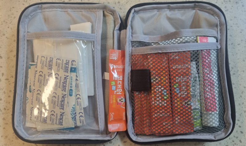 기내반입용 상비약 파우치