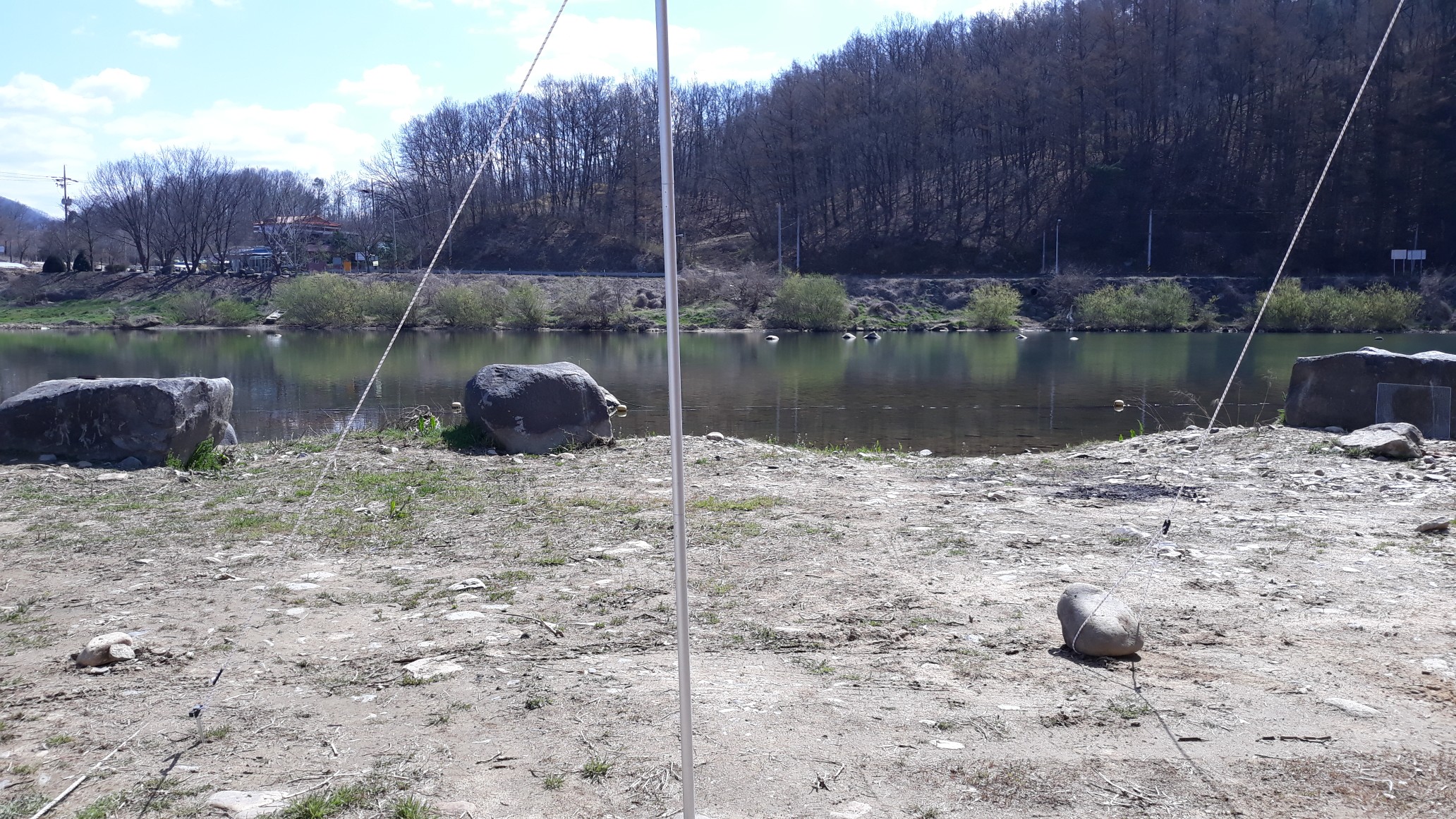 괴산목도강수욕장