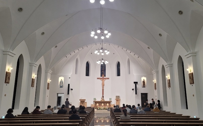 군산 윤지헌성당