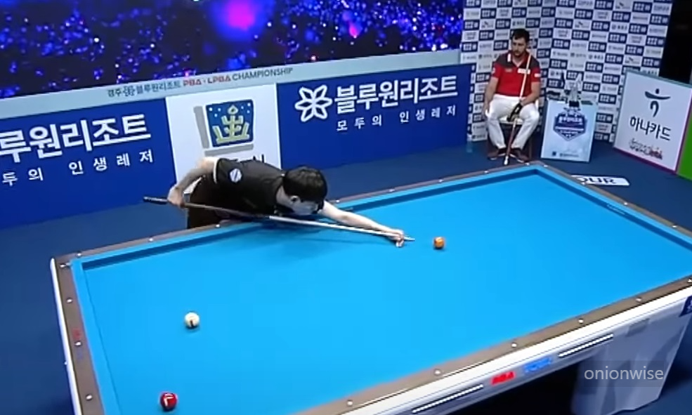 다비드 마르티네스와 대등한 경기를 펼친 정해창 당구선수