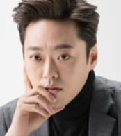 정순원 최피디 역