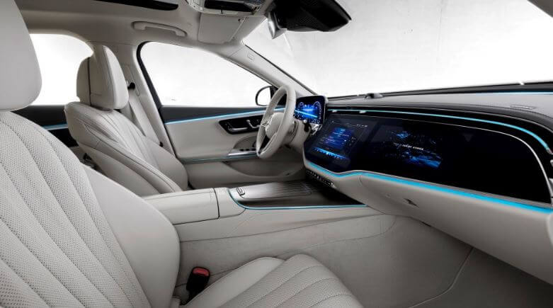 벤츠-E클래스-익스클루시브-앞좌석