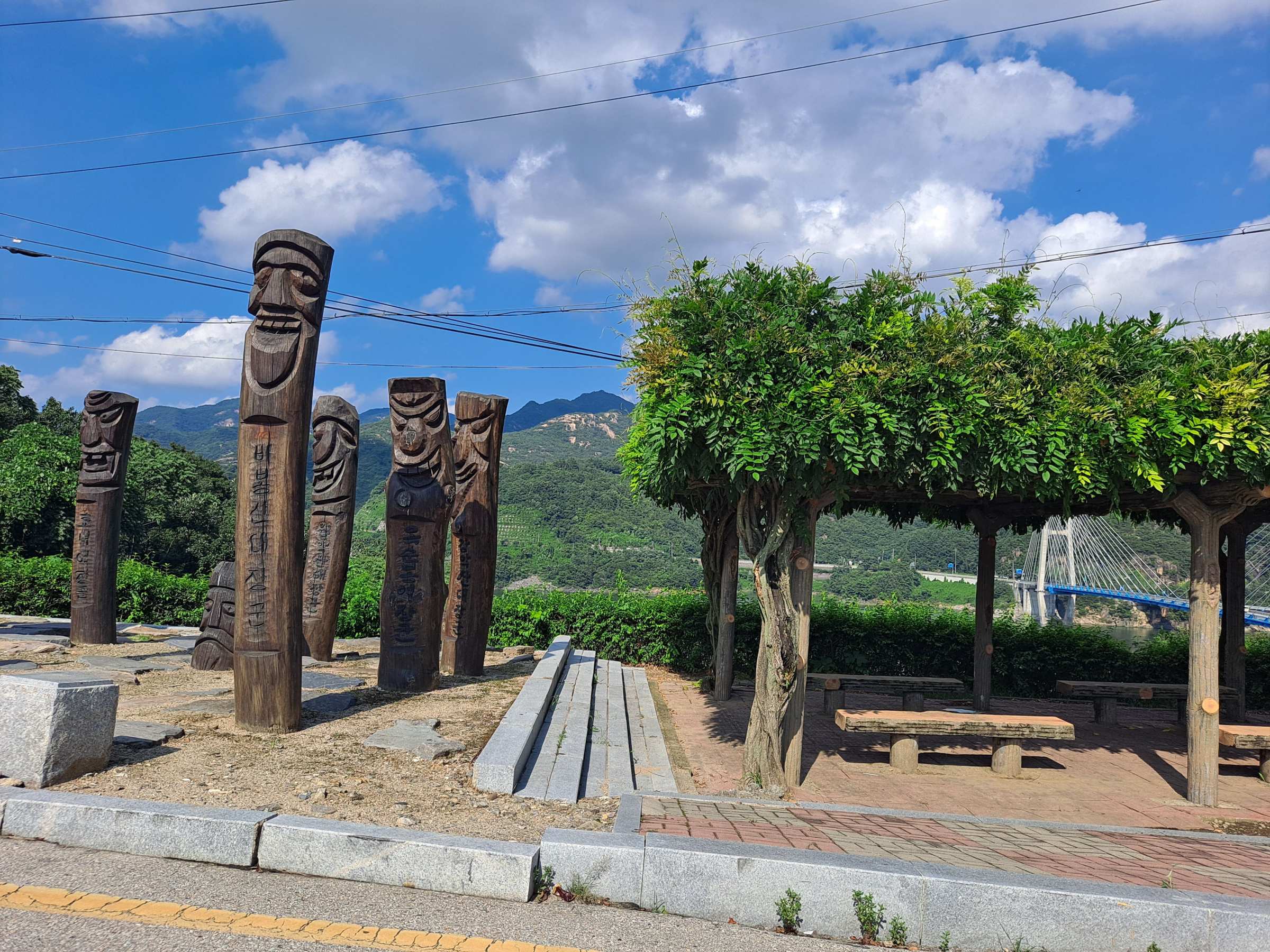 팔영루 부근 천하대장군