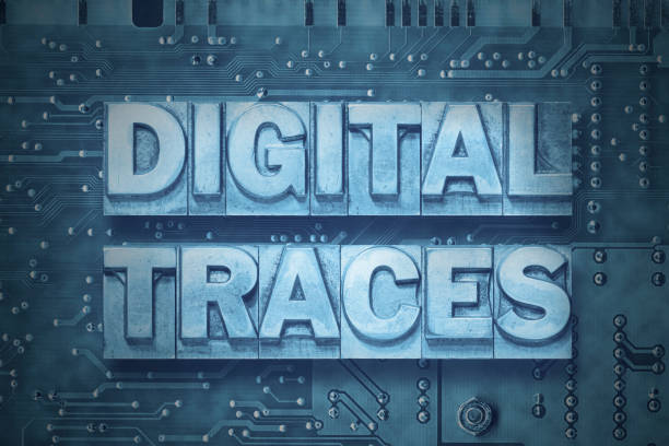 Digital traces 가 쓰여져 있는 디지털 회로