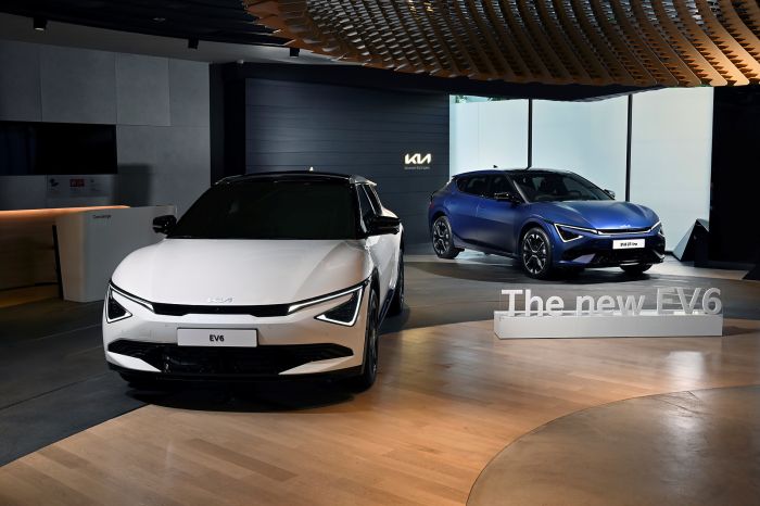 EV6 페이스리프트 디자인 가격 성능 주행거리 공개