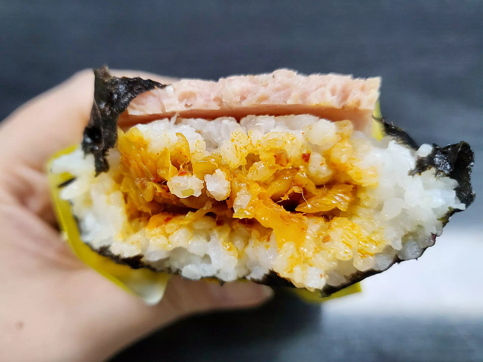 속이 꽉 찬 김밥