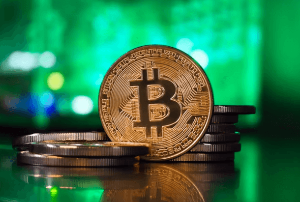 비트코인과 우리기술투자 주가 전망