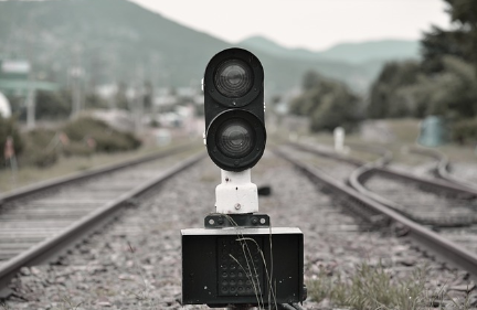폐역과 폐공장을 활용한 감성 여행