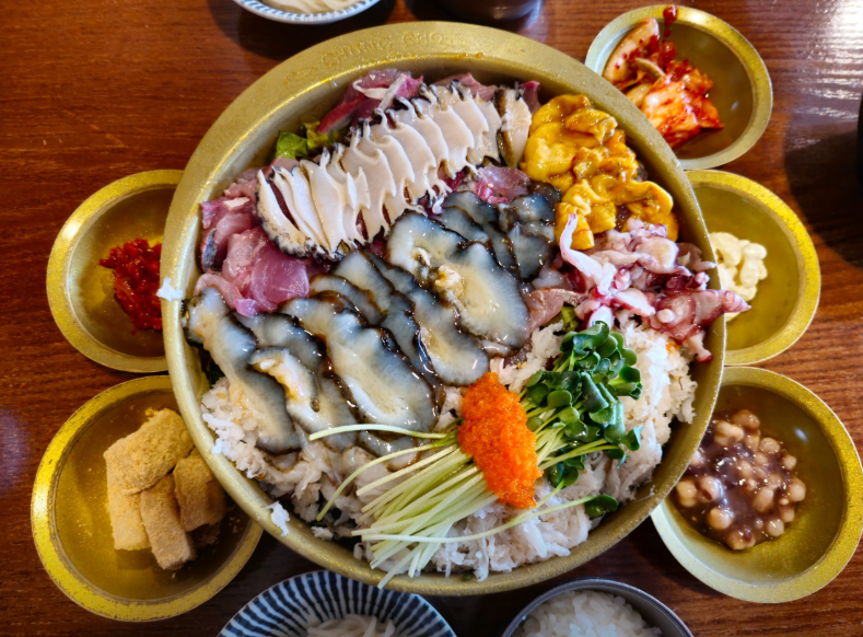 청초수물회 속초본점