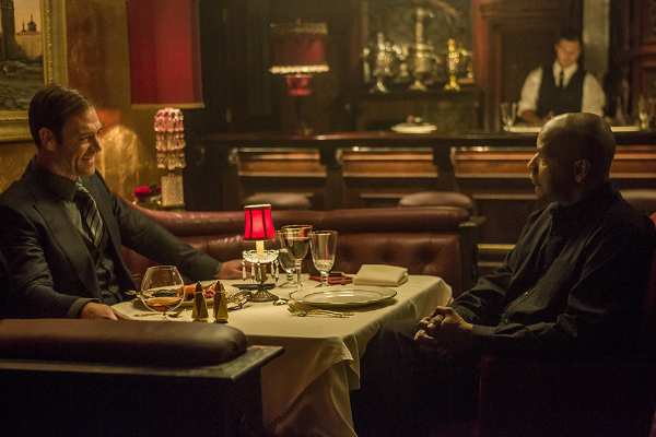 넷플릭스-더-이퀄라이저1-후기-마튼-초카스-스틸컷