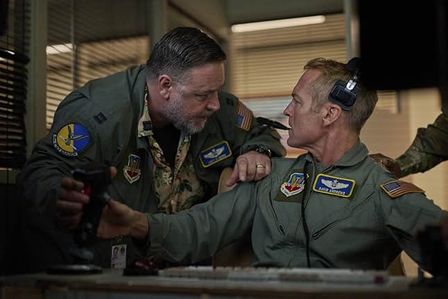 미국 전쟁 액션 영화다시보기추천 랜드 오브 배드 결말 후기 리뷰 - 호평과 혹평